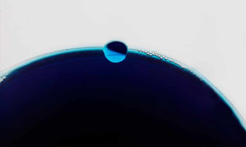 Dettaglio liquido blu Ficocianina